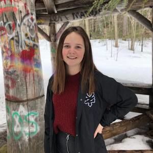 Meet your Posher, Dalyana